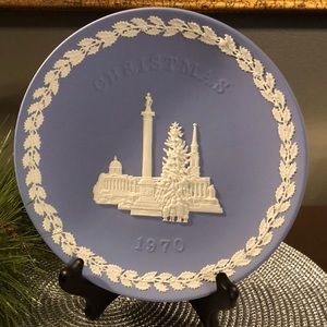 Wedgewood 1970 Christmas Plate